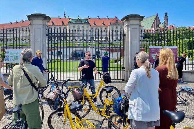 Warsaw Highlights by Bike with Breathtaking Sceneries - Key Points