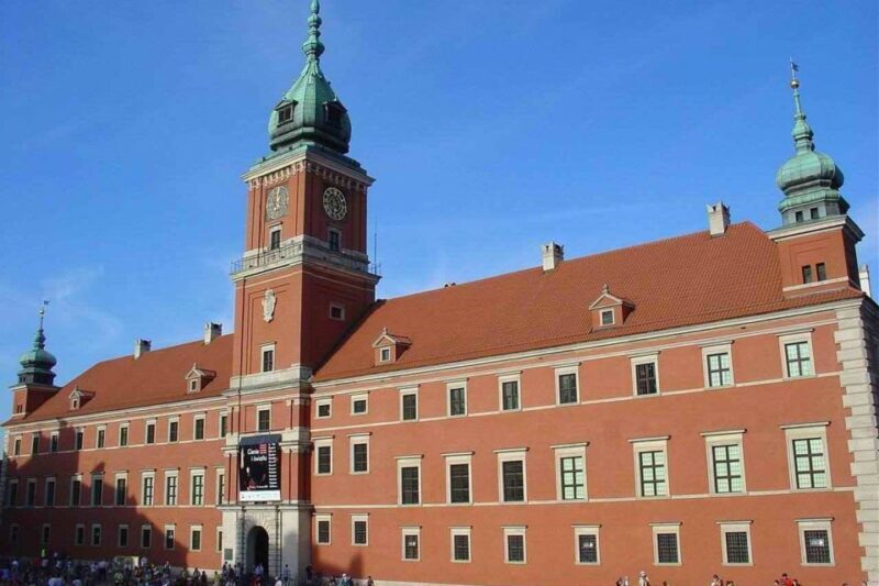 Warsaw: Old and New Town Private Walking Tour - Historical Landmarks and Cultural Highlights