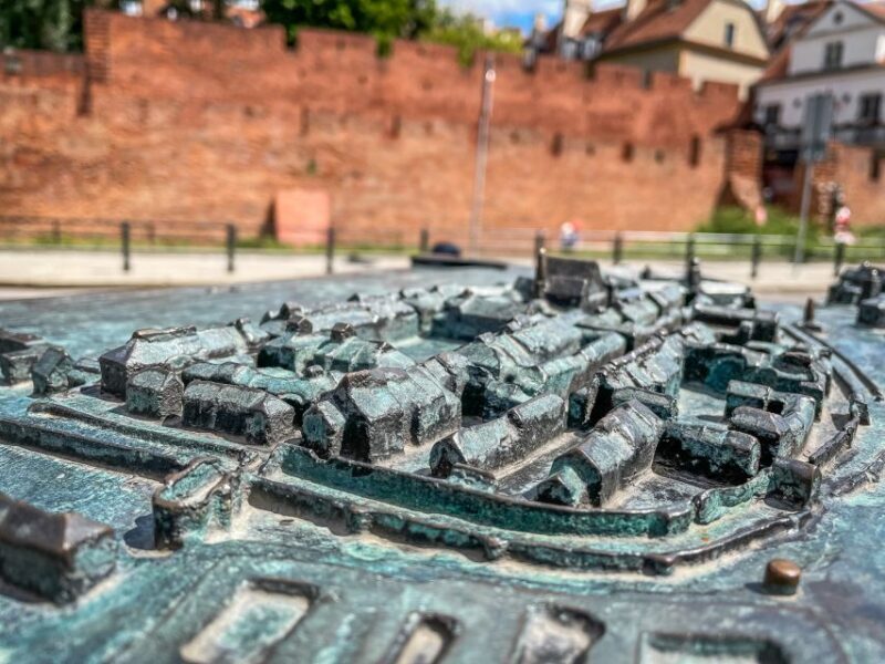 Warsaw: Old Town Highlights Walking Tour in English - Who Should Consider This Tour?