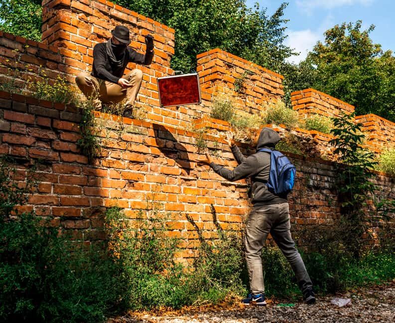 Warsaw Old Town: Spy-Themed Walk & Game with Host - Final Thoughts