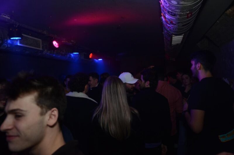 Warsaw: The Original Pub Crawl with Optional Open Bar - VIP Nightclub Experience