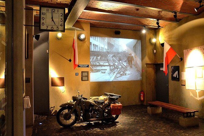 Warsaw Uprising Museum (1944) + POLIN Museum: PRIVATE TOUR /inc. Pick-up/ - The Value of This Experience