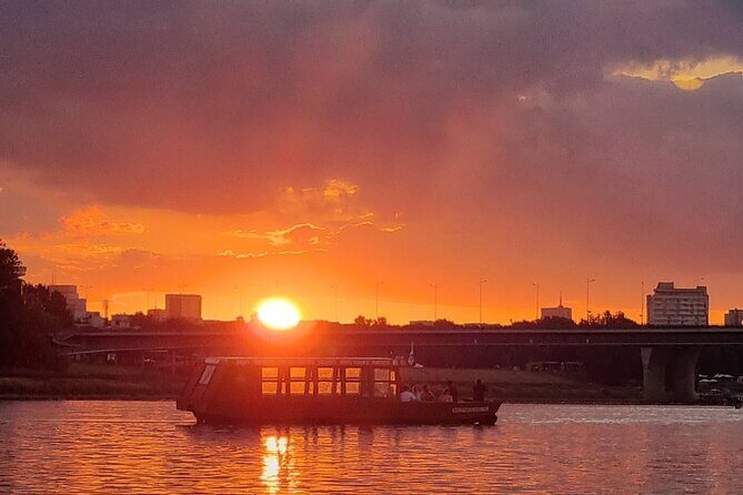 Warsaw Vistula River Sunset Cruise with Welcome Drink - Key Points