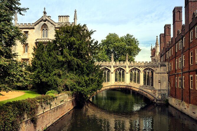 Warwick Castle, Oxford, Stratford-upon-Avon & Cotswolds Day trip - What to Expect on the Tour