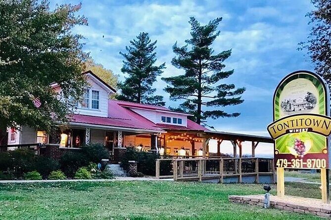 Washington County Wednesday Winehop and Bingo Cruise - What the Tour Offers