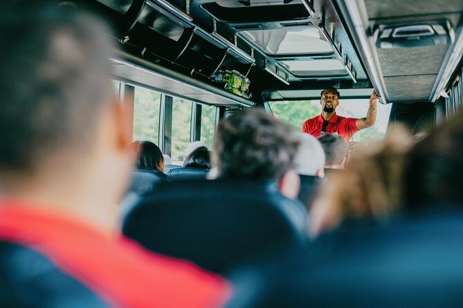 Washington DC in One Day: Guided Sightseeing Tour - Seasonal Highlights: Georgetown or Kennedy Center