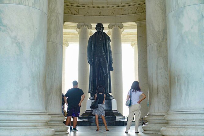Washington DC in One Day: Guided Sightseeing Tour - Wrapping Up: Final Monuments and Return