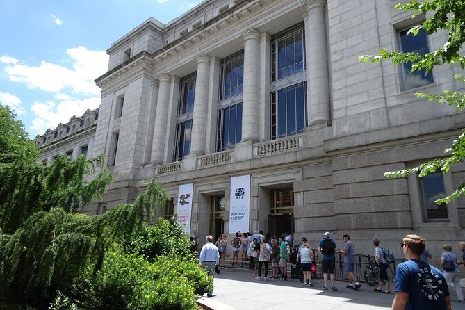 Washington DC Museums self-guided walking tour & scavenger hunt - FAQs