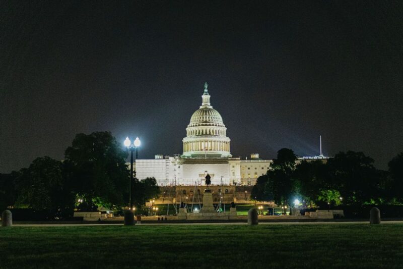 Washington DC: National Mall Night Bus Tour - The Benefits of a Night Tour