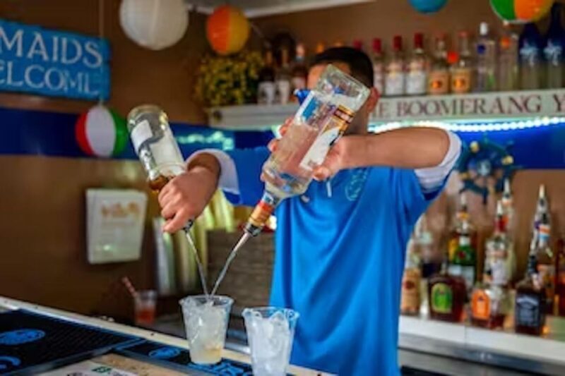 Washington, DC: Potomac River Yacht Cruise with Open Bar - Key Points