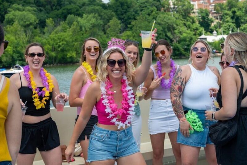 Washington DC: Sightseeing Brunch Cruise with Open Bar - The Experience: What You Can Expect