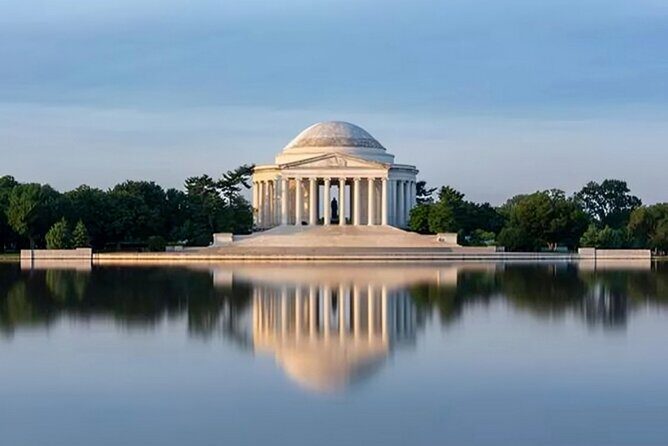Washington Highlights Walking Tour with a Guide - FAQs