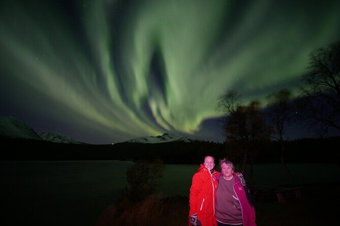 Watching The Aurora Dance - An In-Depth Look at Watching The Aurora Dance