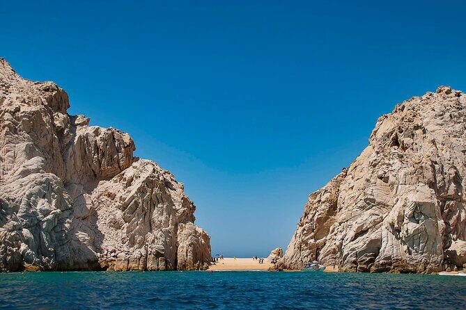 Water Taxi to the Arch of Cabo San Lucas with Transportation - An Honest Look at the Water Taxi to the Arch