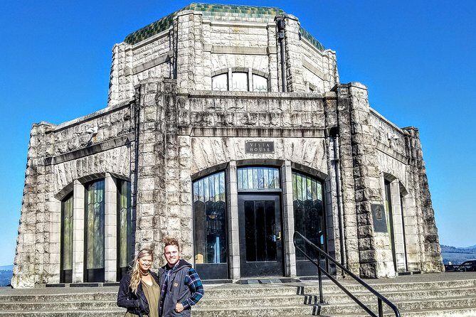 Waterfalls & Wine Tour-Multnomah Falls,Vineyards,Hood River Combo - Who Is This Tour Best For?