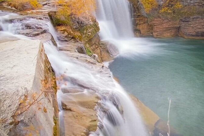 Waterton's Wild Beauty: A Hidden Gem in the Rockies - Key Points