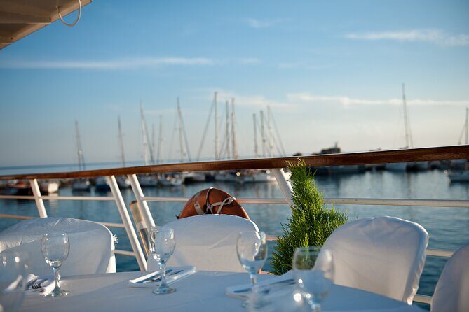 Wave Dancer Fireworks Night Cruise - Practical Details & Tips