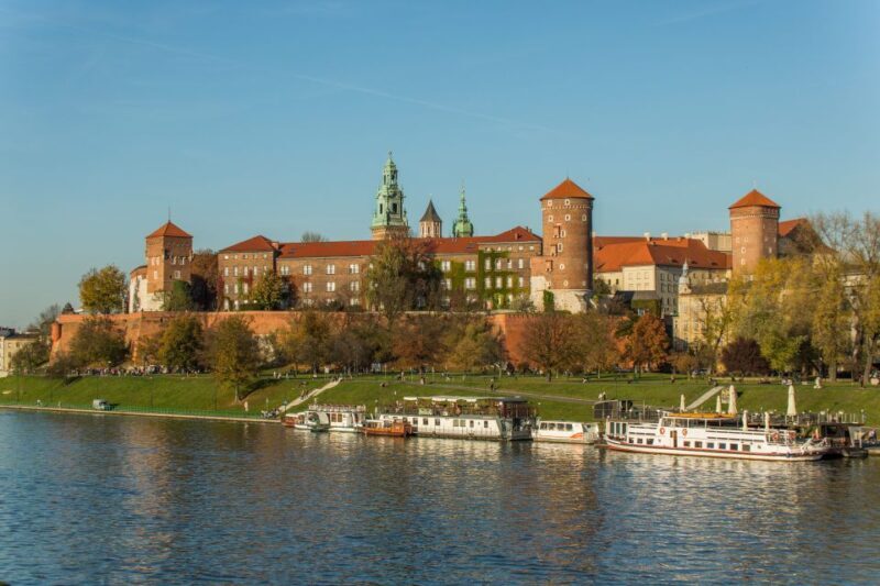 Wawel Castle, Cathedral, & Rynek Underground Tour with Lunch - Wrap-up
