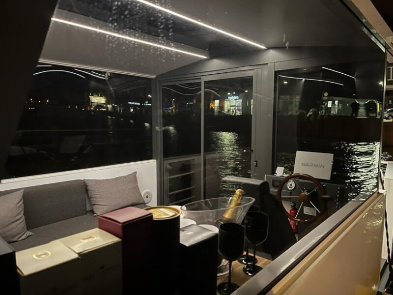 WE HAVE A HEETING AND YOU CAN PLAY YOUR OWN MUSIC ! BE A DJ - The Experience in Action: Authentic Visitor Feedback