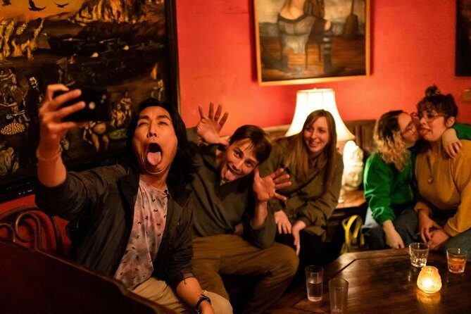 Weird Bar Crawl with Fanatical Local - What Makes This Tour Stand Out?