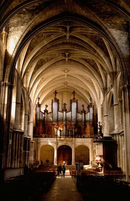 Welcome to Bordeaux: A Journey Through Time and Daily Life - Who Is This Tour Best Suited For?