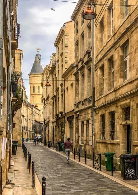 Welcome to Bordeaux: A Journey Through Time and Daily Life - FAQ