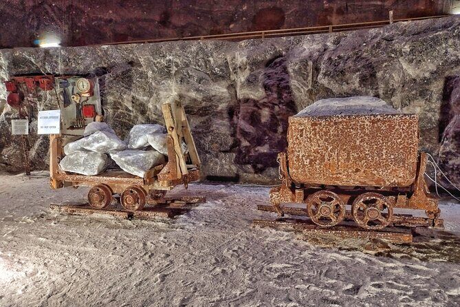 Wellness Tour: Slanic Salt Mine and Therme Spa (hot pools, saunas and jacuzzi) - Exploring Therme Bucharest: A Spa Like No Other