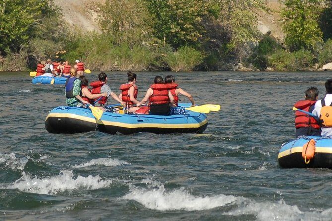 Wenatchee River Family Float Trip - An Easygoing Riverside Experience for All