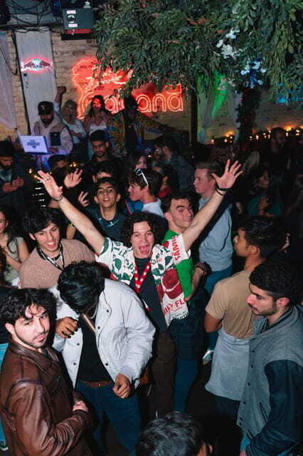 West Coast Party Crawl - Route B - FAQ