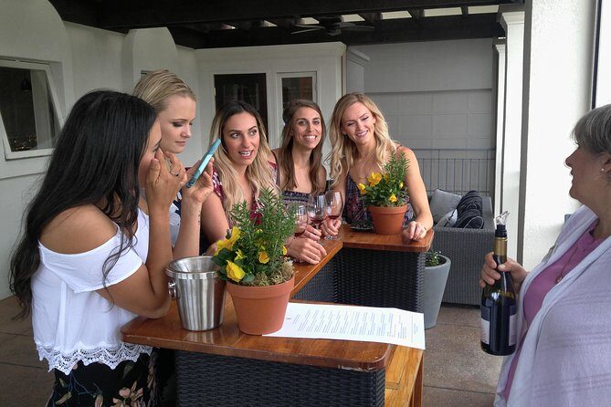 West Kelowna Gallery Of Grapes Wine Tour - How the Tour Works: Itinerary Breakdown