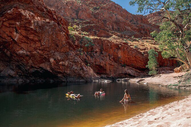 West MacDonnell Ranges & Standley Chasm Day Trip from Alice Springs - Authentic Guest Experiences