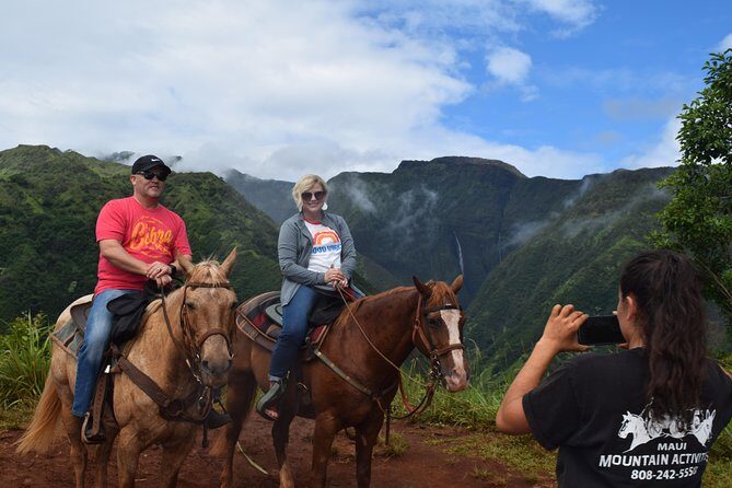 West Maui Mountain Waterfall and Ocean Tour via Horseback - The petting zoo and animal encounters