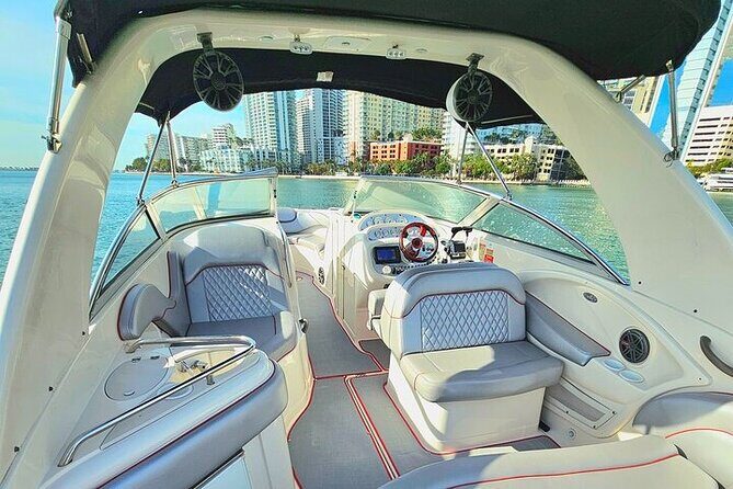 West Palm Beach Private Boat Cruise and Tour with a Captain - Key Points