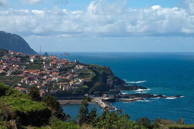 West Tour-Fanal Forest & Porto Moniz Natural Pools Small Groups - Stop 3: Cabo Gírao Sky Walk (and the Extra Fees)