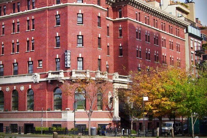 West Village's Flappers, Freaks & Punks: A Self-Guided Audio Tour - Who Would Love This Tour?