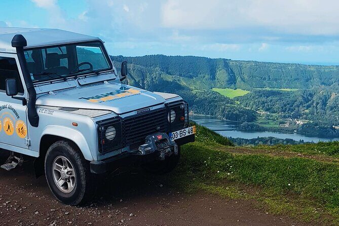 Western and Central Volcanoes on Jeep: Sete Cidades & Fogo Lakes - An In-Depth Look at the Tour Experience