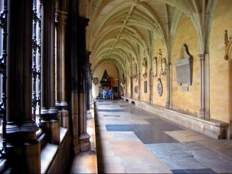 Westminster Abbey private guided tour with expert guide - Who Might Not Like It?