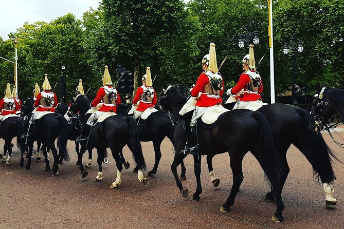 Westminster Walking Tour & Visit The Tower of London - FAQ