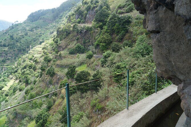 Wet your hair in the amazing Moinhos/Nova Levada - FAQ