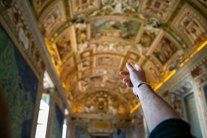 Wheelchair Accessible Vatican Tour with Skip the Line Tickets & Sistine Chapel - Exploring the Tour in Depth