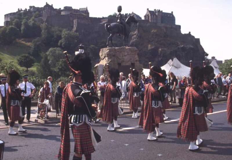 Whisky Tasting Ludwigsburg: 5 excellent Scottish single malts - Who Should Consider This Tour?