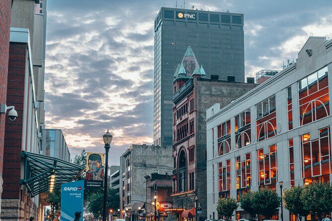 Whispers on Whiskey Row: Murder, Crime, & Ghost Tour w/Cocktail - Key Points
