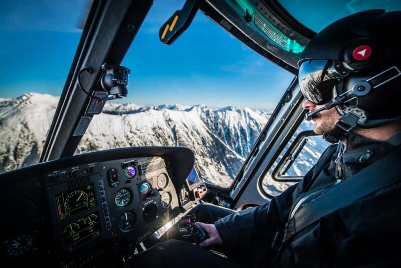Whistler Helicopter Tour: Glaciers and Black Tusk - An In-Depth Look at the Whistler Helicopter Tour