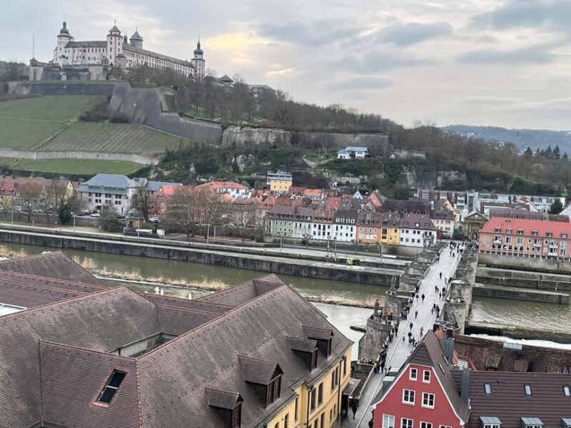 White & Red - Short tour with wine in Würzburg - The Itinerary in Detail