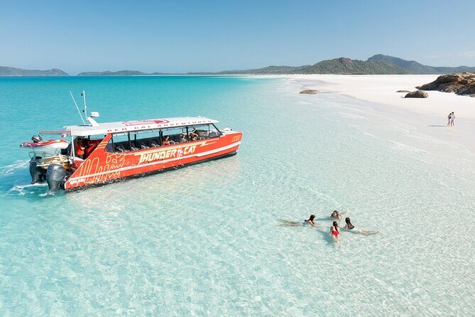 Whitehaven Beach and Hill Inlet Lookout Snorkeling Cruise - Food and Comfort