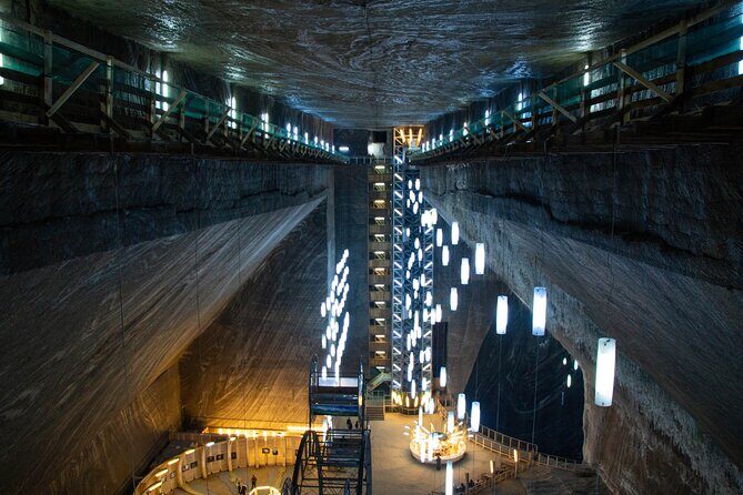 Wieliczka Salt Mine: Guided Tour from Krakow (with hotel pickup) - Group Size and Atmosphere