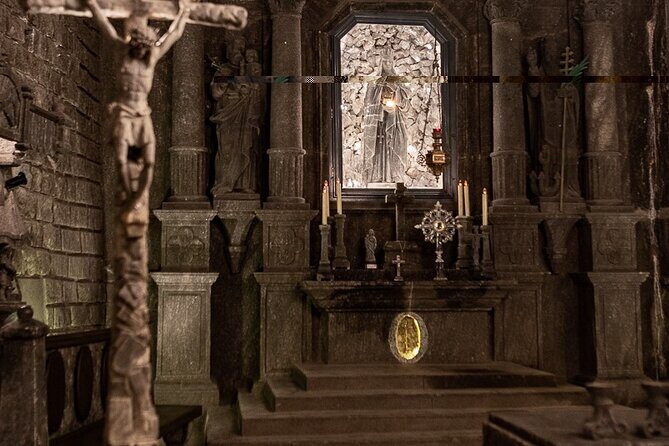 Wieliczka Salt Mine Guided Tour + Ticket & Transfer from Krakow - Communication and Organization: Where Hello Cracow Shines (and Sometimes Stumbles)