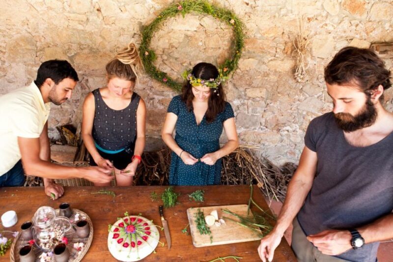 Wild experience: discover, cook & eat the local wild flora - A Closer Look at this Wild Flora Adventure