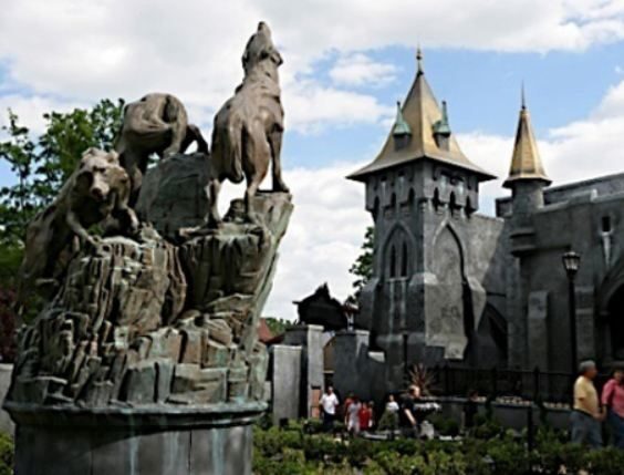 Williamsburg: Busch Gardens Ticket & Water Country Option - FAQs