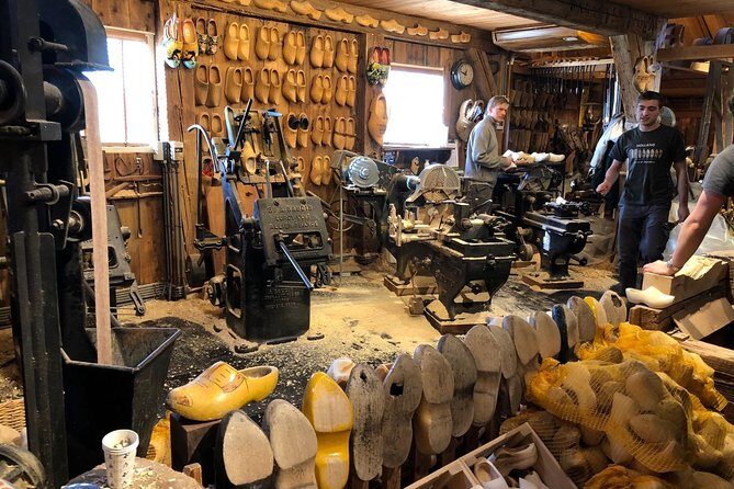 Windmill village Zaanse Schans from Amsterdam Central Station - The Overview: What You Can Expect